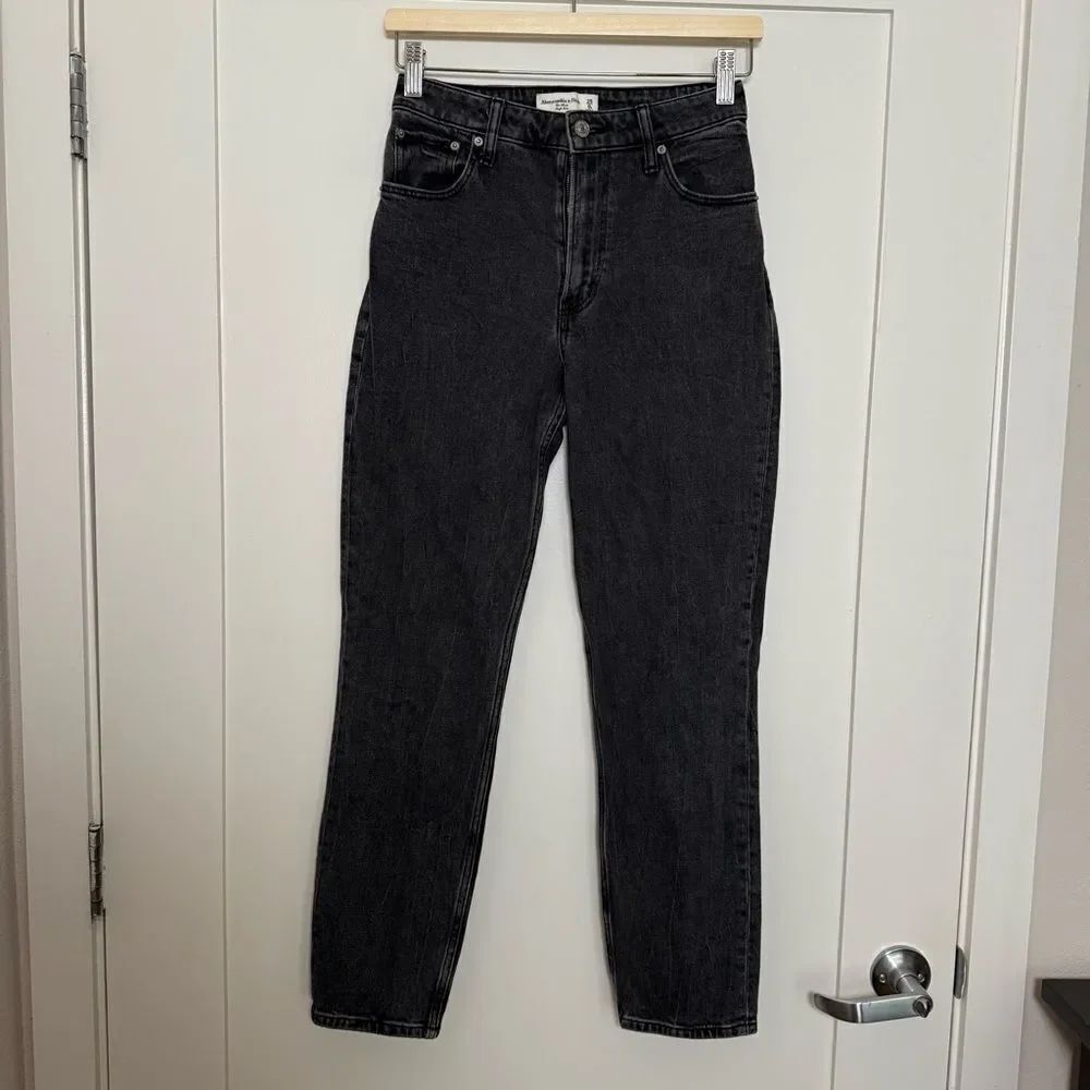 Abercrombie & Fitch The Mom High Rise Jeans Sz 25 0L Black Curve Love Denim